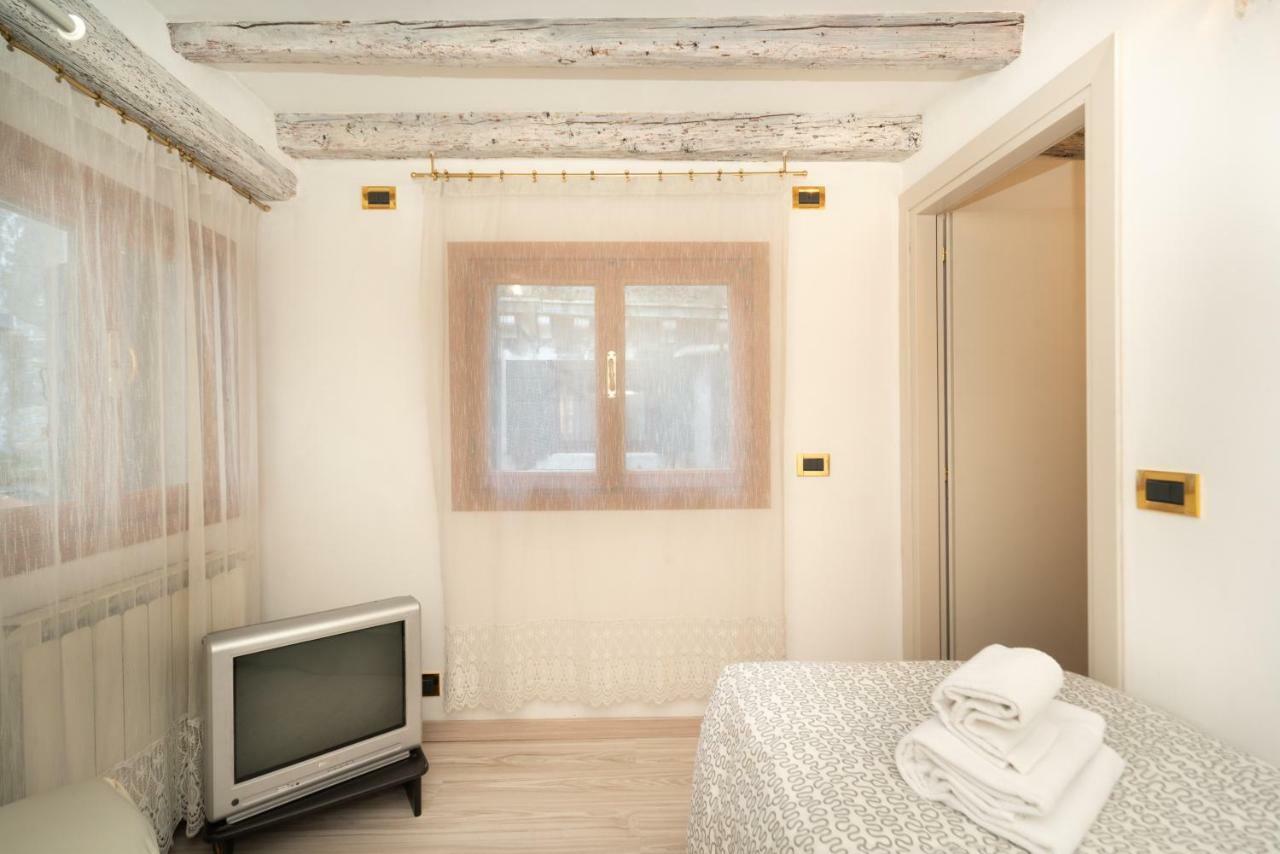 Heart Of Venice White House Rialto Wi-Fi 1Gbs Lägenhet Exteriör bild